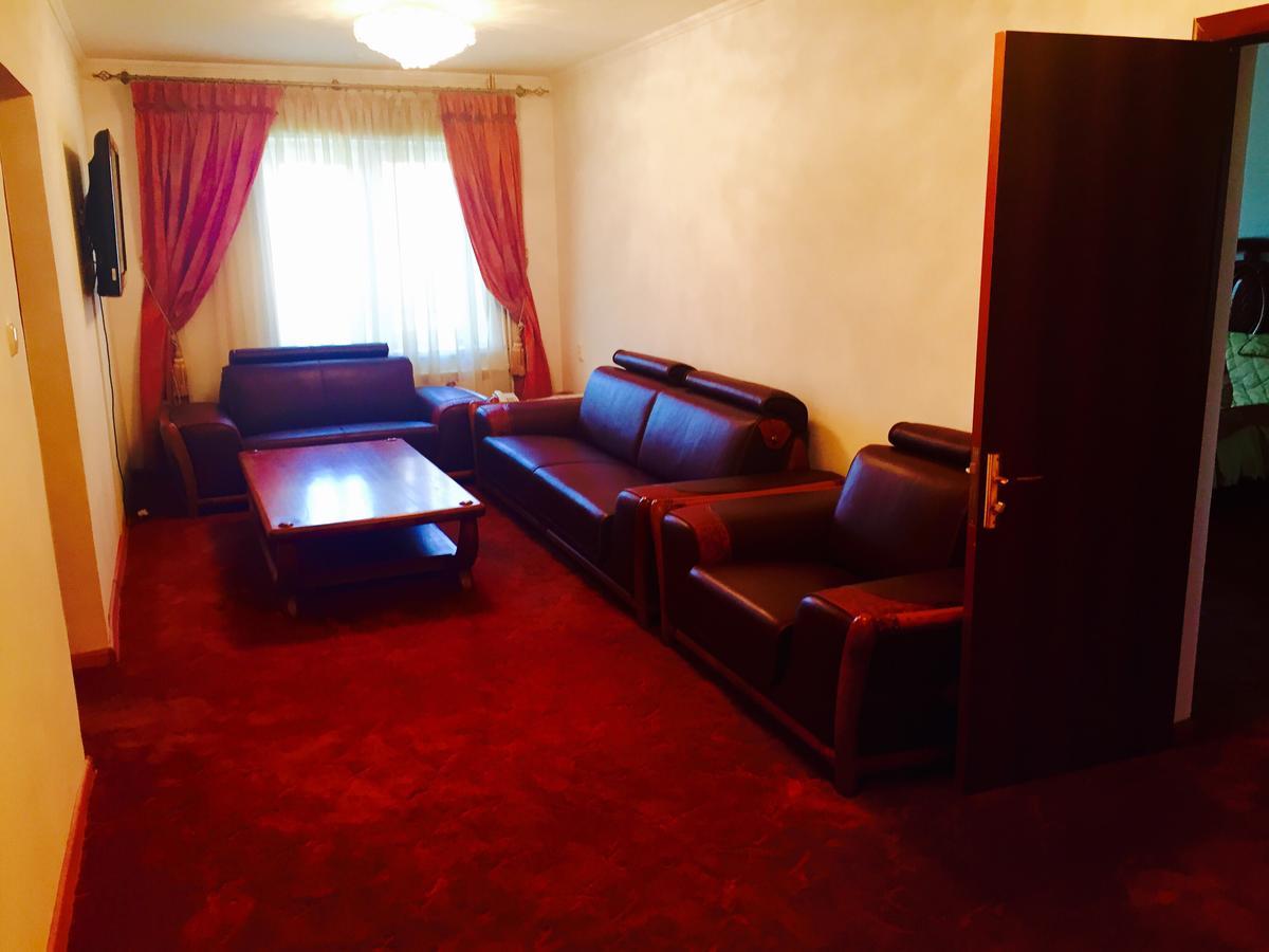 Hotel Ark Ms Taraz Zewnętrze zdjęcie