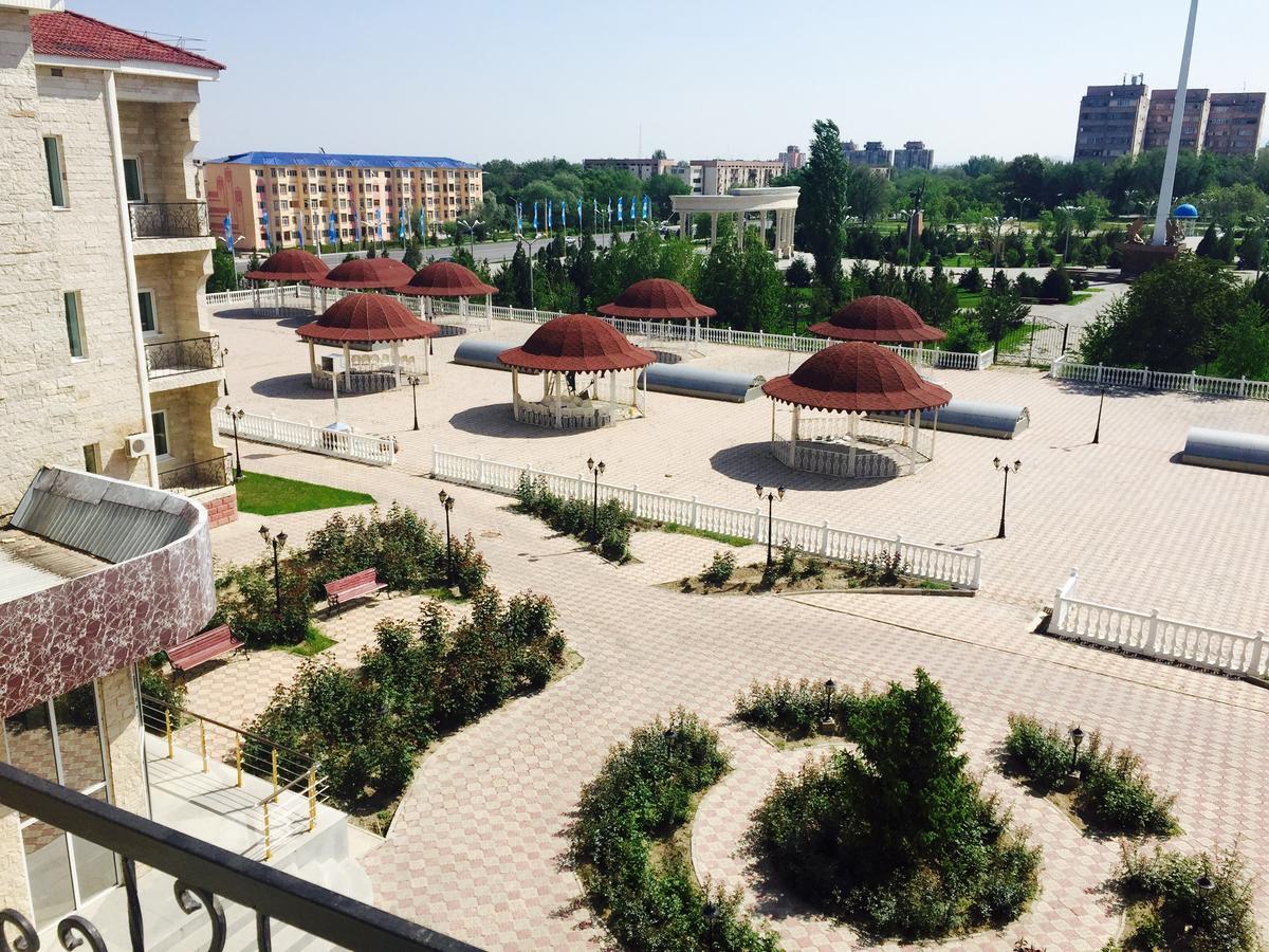 Hotel Ark Ms Taraz Zewnętrze zdjęcie