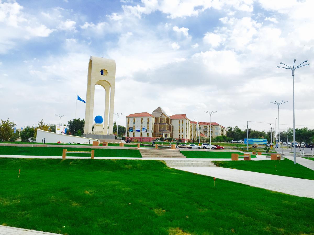 Hotel Ark Ms Taraz Zewnętrze zdjęcie